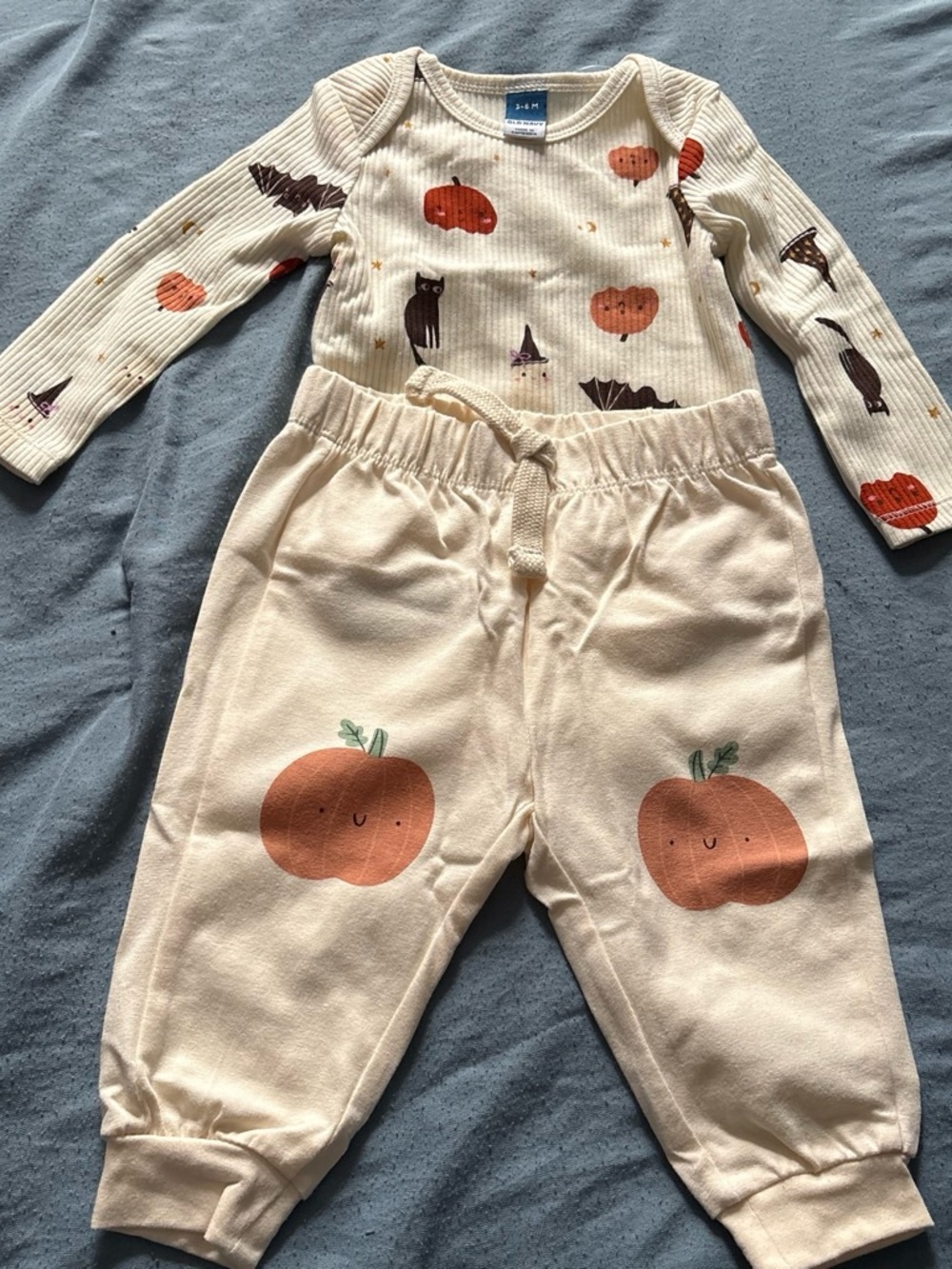 Kids Cream Pumpkin Print One-Piece Set